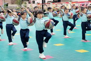 幼儿篮球操基本功训练视频